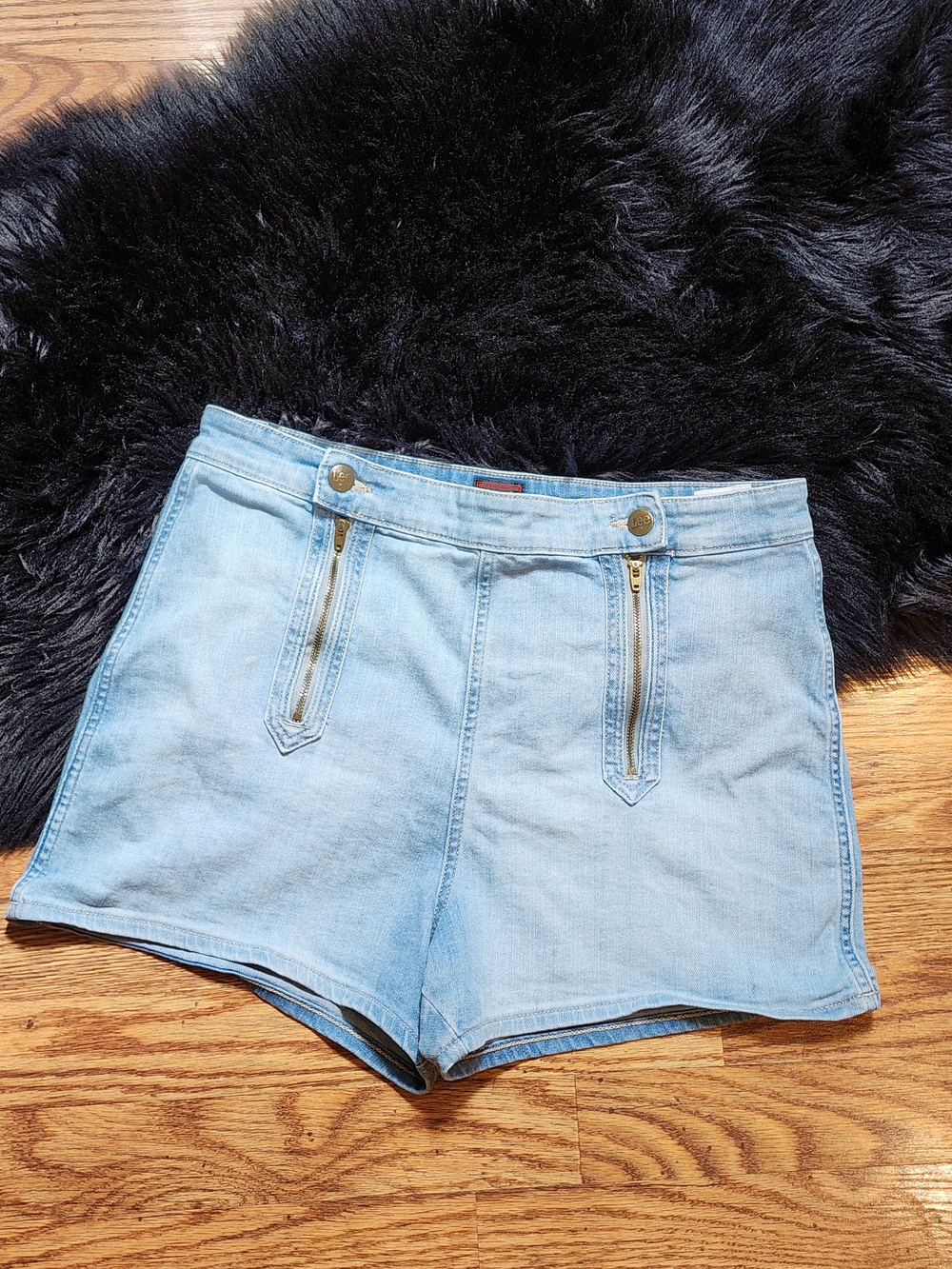 Lee Heritage High Rise Double Zipper Front Light Blue Denim Shorts Size 12 M